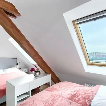 333 - No.1 Lägenhet Szczecin