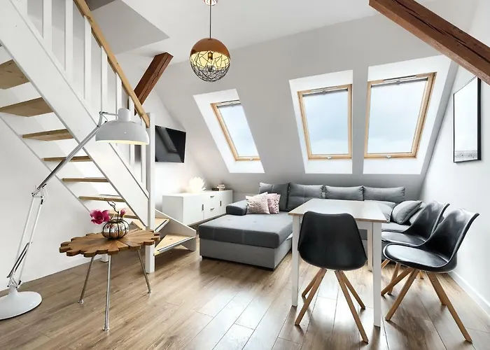 Apartment 333 - No.1 *